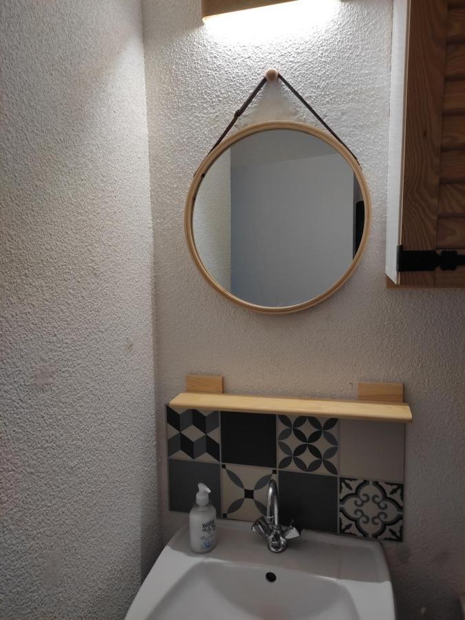 Tres Beau T2 Renove Pour 7 Personnes Maximum A Apartment